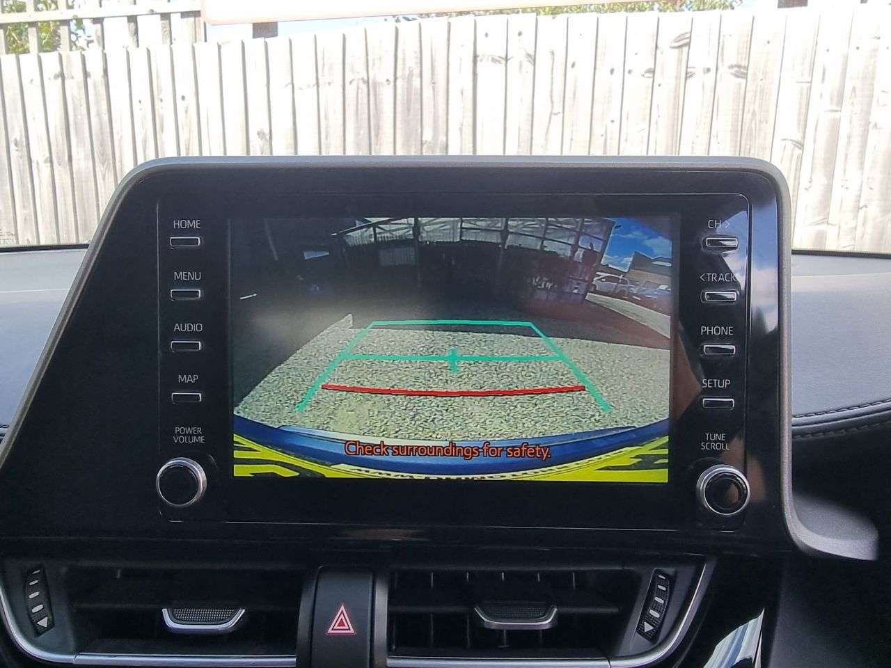 A 2023 TOYOTA C-HR 1.8 VVT-h GPF Icon SUV 5dr Petrol Hybrid CVT Euro 6 (s/s) (122 ps) R/CAMERA A 2023 TOYOTA C-HR 1.8 VVT-h GPF Icon SUV 5dr Petrol Hybrid CVT Euro 6 (s/s) (122 ps) R/CAMERA