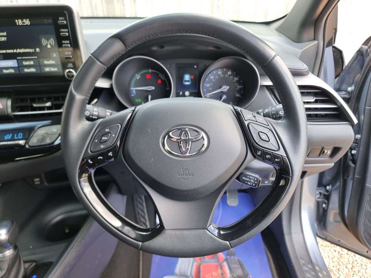 2023 TOYOTA C-HR 2023 TOYOTA C-HR