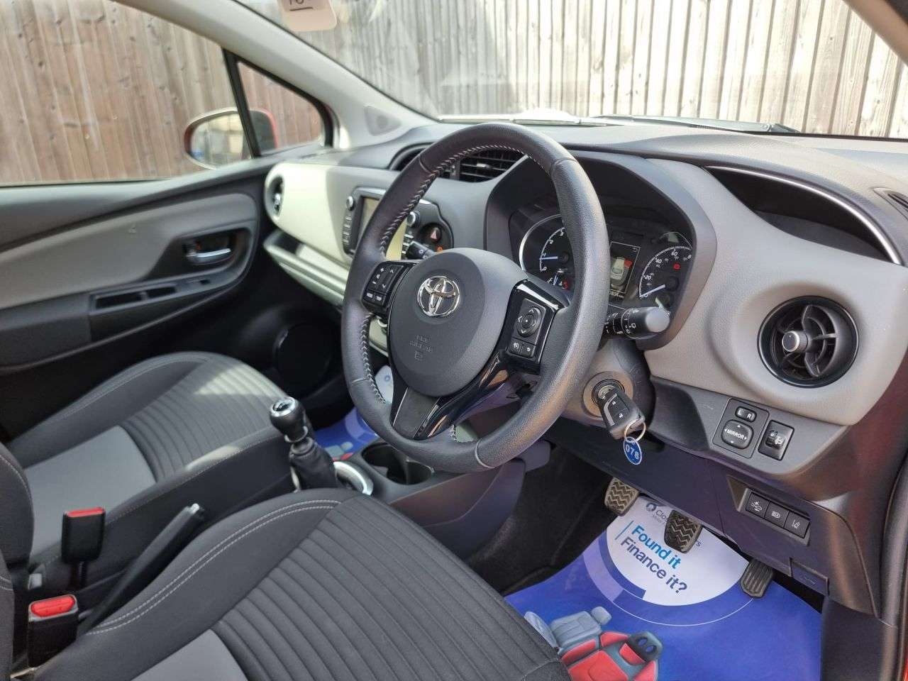 2019 TOYOTA YARIS 2019 TOYOTA YARIS