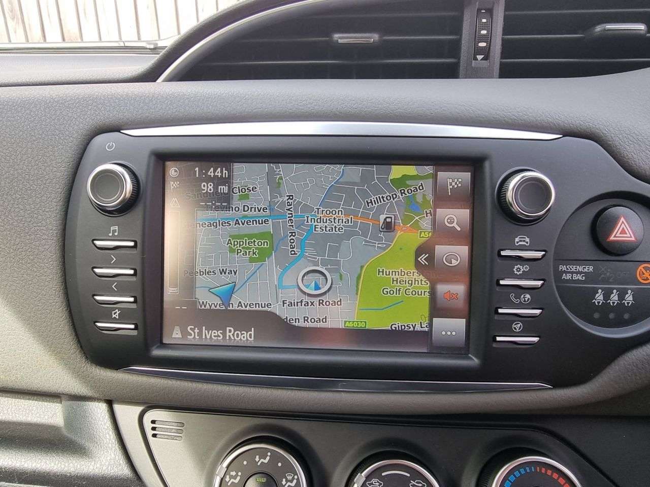 A 2019 TOYOTA YARIS 1.5 VVT-i Icon Tech Hatchback 5dr Petrol Manual Euro 6 (111 ps) SAT NAV + R A 2019 TOYOTA YARIS 1.5 VVT-i Icon Tech Hatchback 5dr Petrol Manual Euro 6 (111 ps) SAT NAV + R