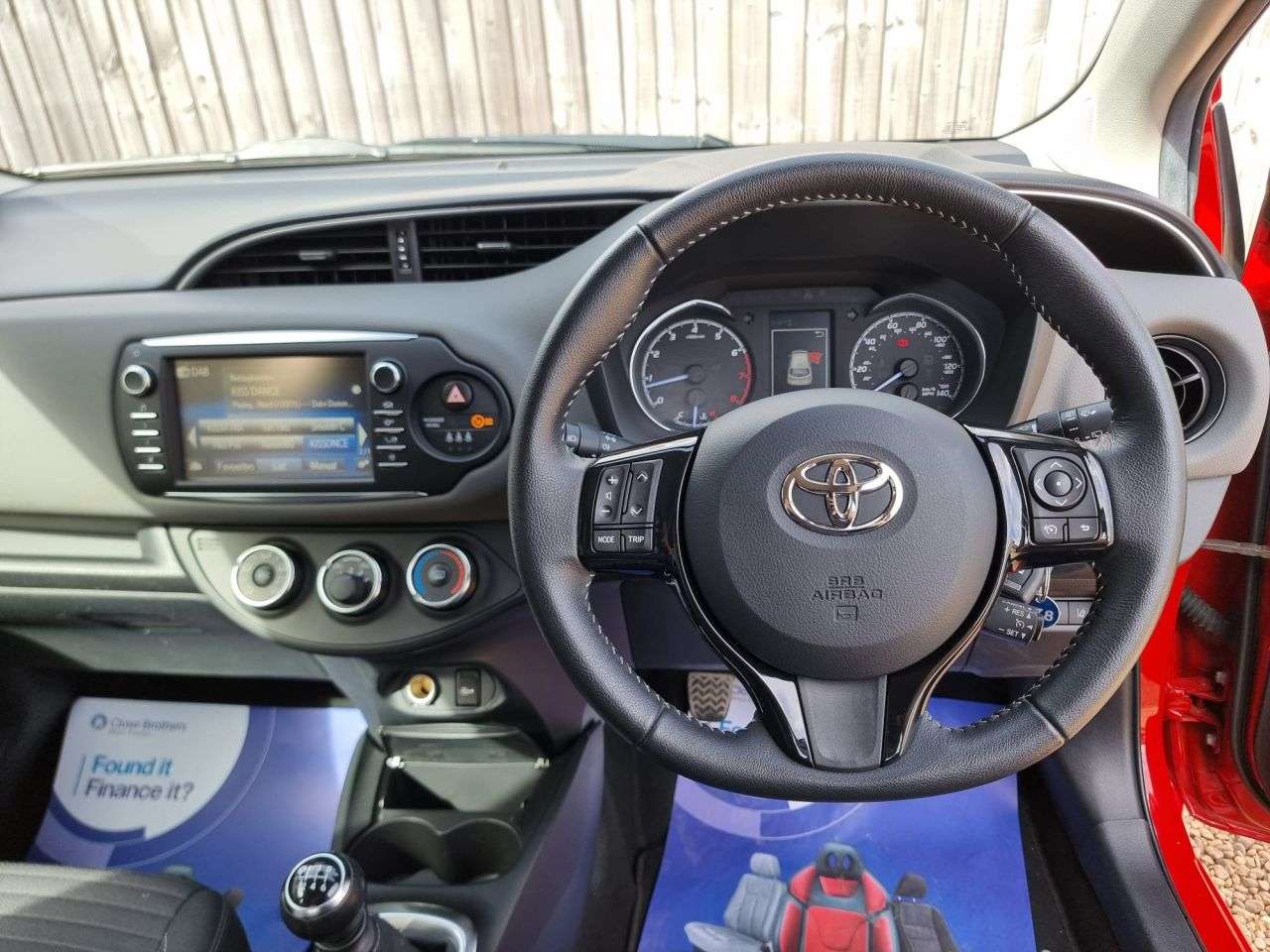 2019 TOYOTA YARIS 2019 TOYOTA YARIS