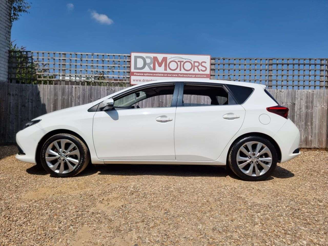 2017 TOYOTA AURIS 2017 TOYOTA AURIS