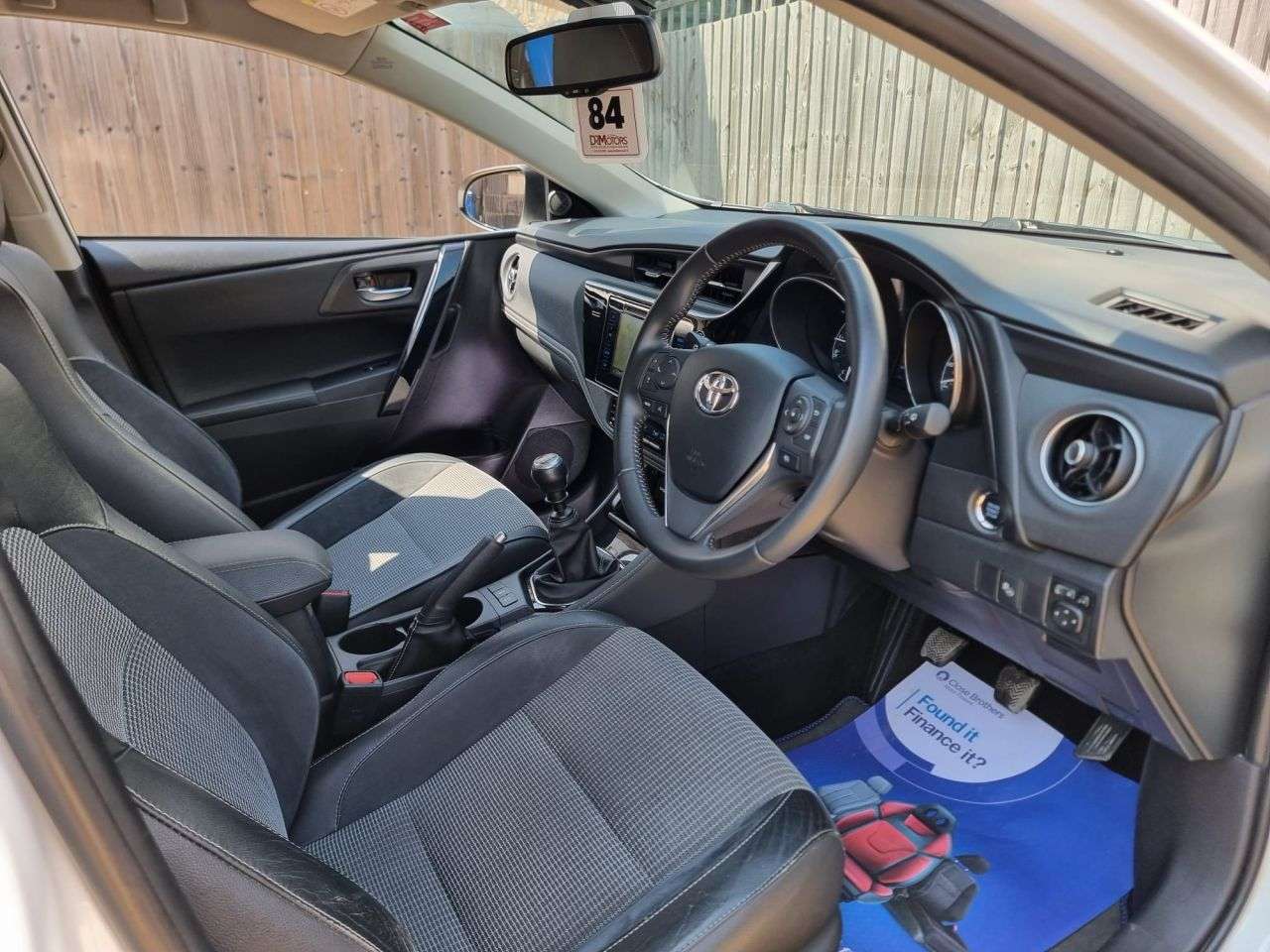 2017 TOYOTA AURIS 2017 TOYOTA AURIS