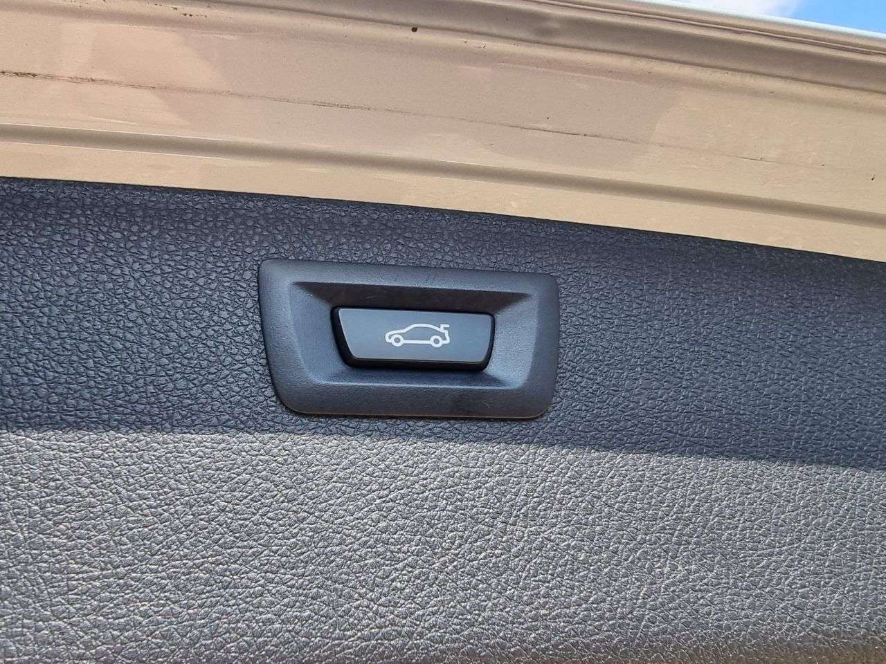 2019 BMW 3 SERIES 2019 BMW 3 SERIES