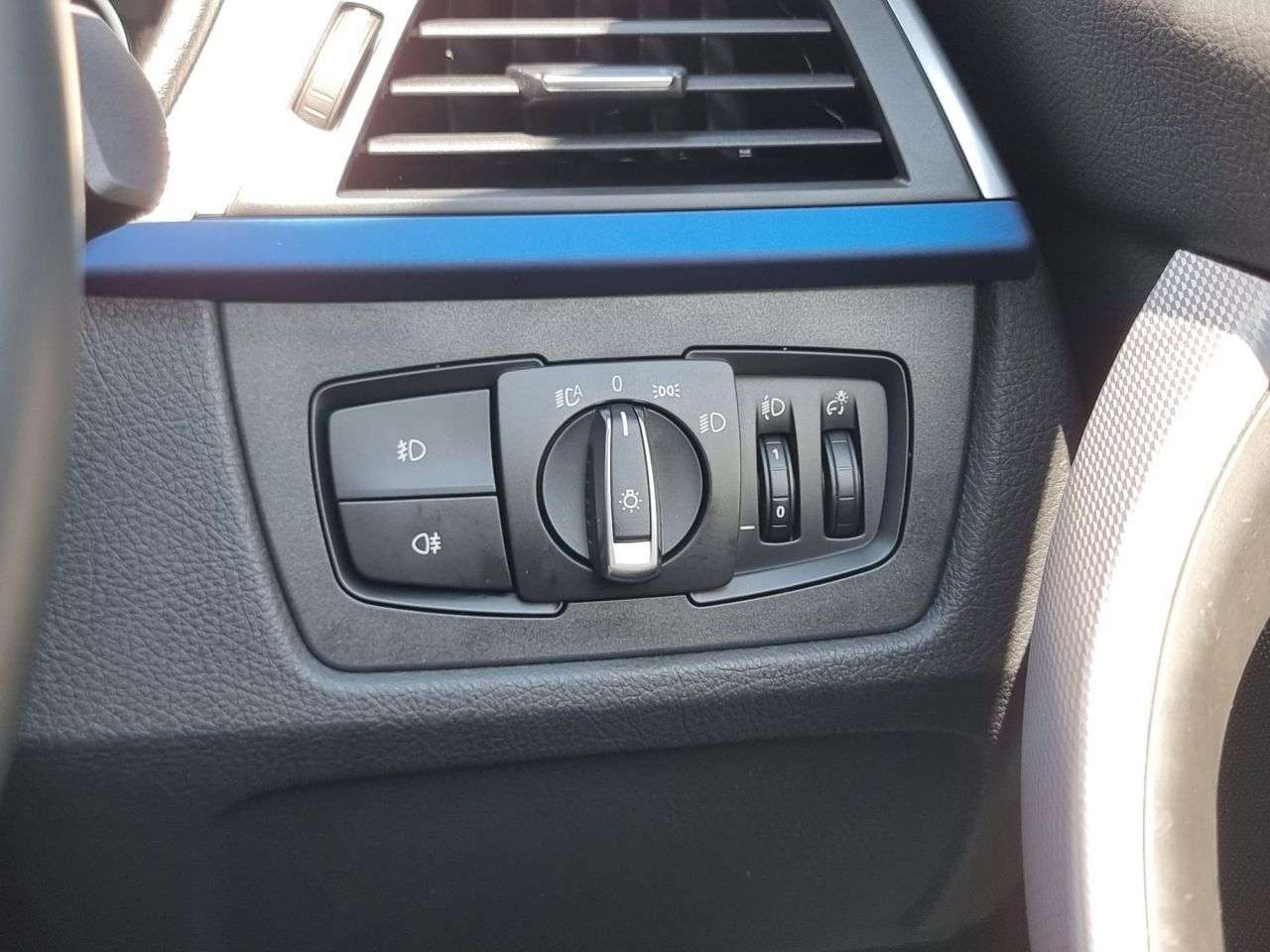 2019 BMW 3 SERIES 2019 BMW 3 SERIES