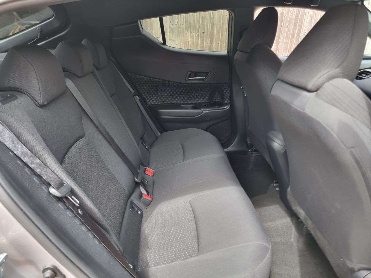 2019 TOYOTA C-HR 2019 TOYOTA C-HR