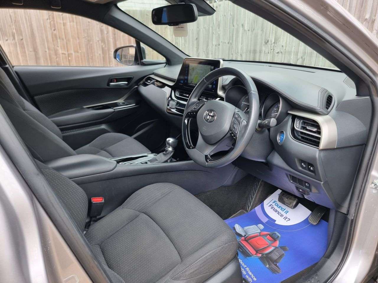 2019 TOYOTA C-HR 2019 TOYOTA C-HR