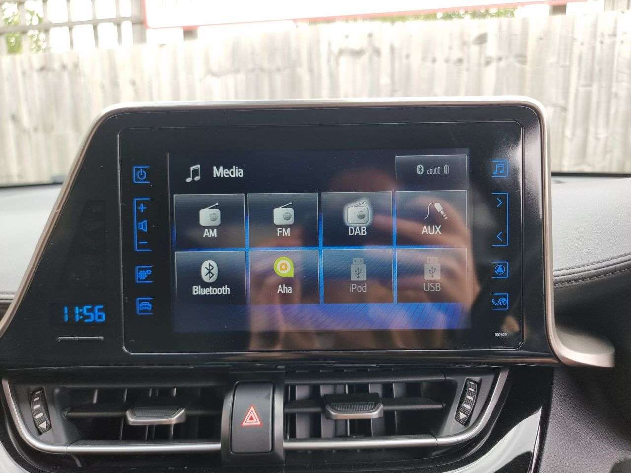 2019 TOYOTA C-HR 2019 TOYOTA C-HR
