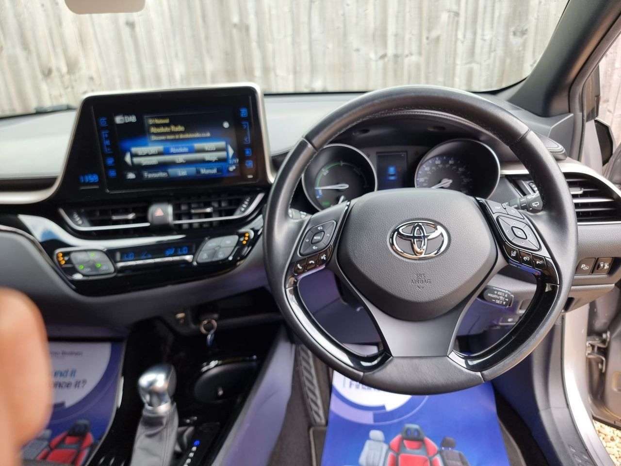 2019 TOYOTA C-HR 2019 TOYOTA C-HR
