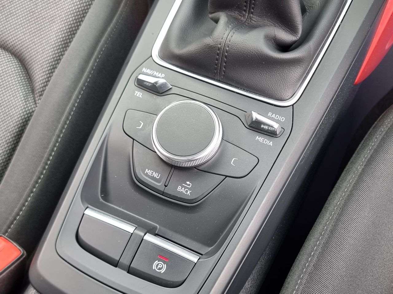 2017 AUDI Q2 2017 AUDI Q2