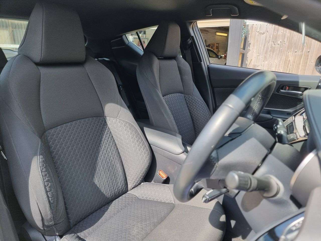 2021 TOYOTA C-HR 2021 TOYOTA C-HR