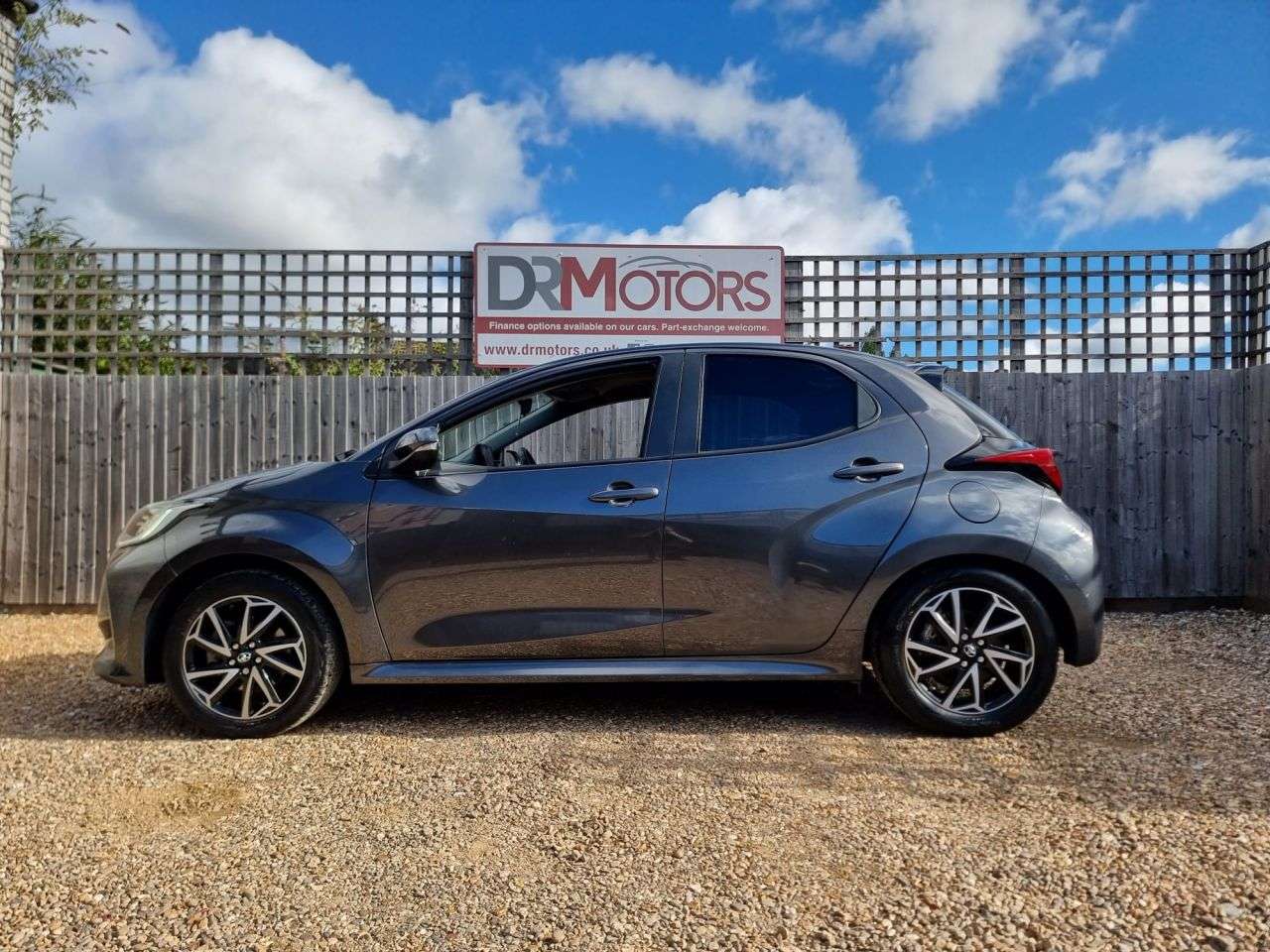 2023 TOYOTA YARIS 2023 TOYOTA YARIS