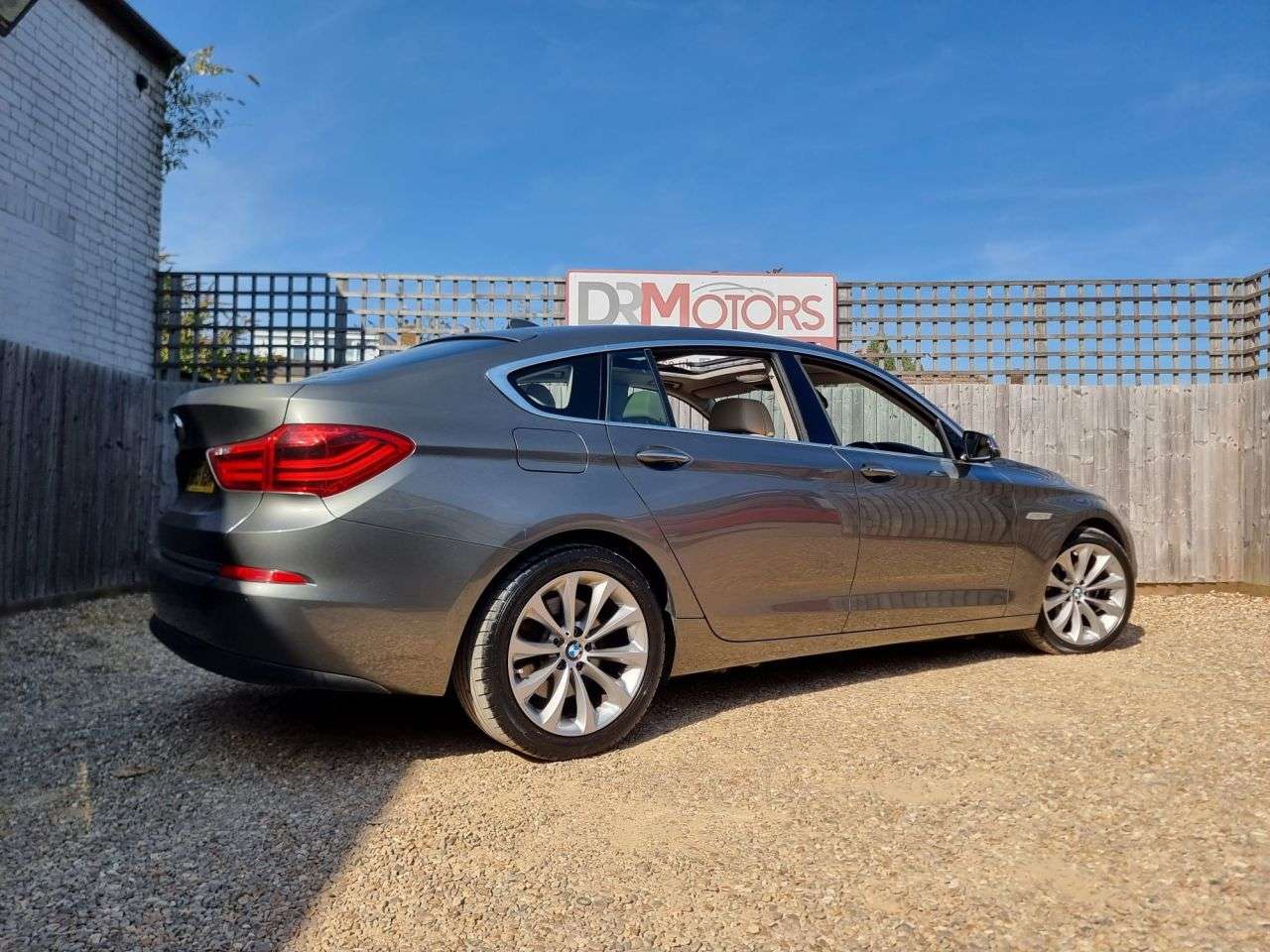 2015 BMW 5 SERIES GRAN TURISMO 2015 BMW 5 SERIES GRAN TURISMO