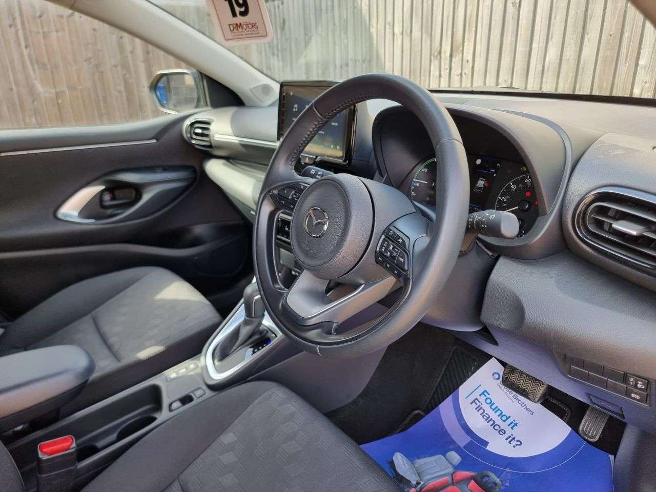 2024 MAZDA MAZDA2 HYBRID 2024 MAZDA MAZDA2 HYBRID