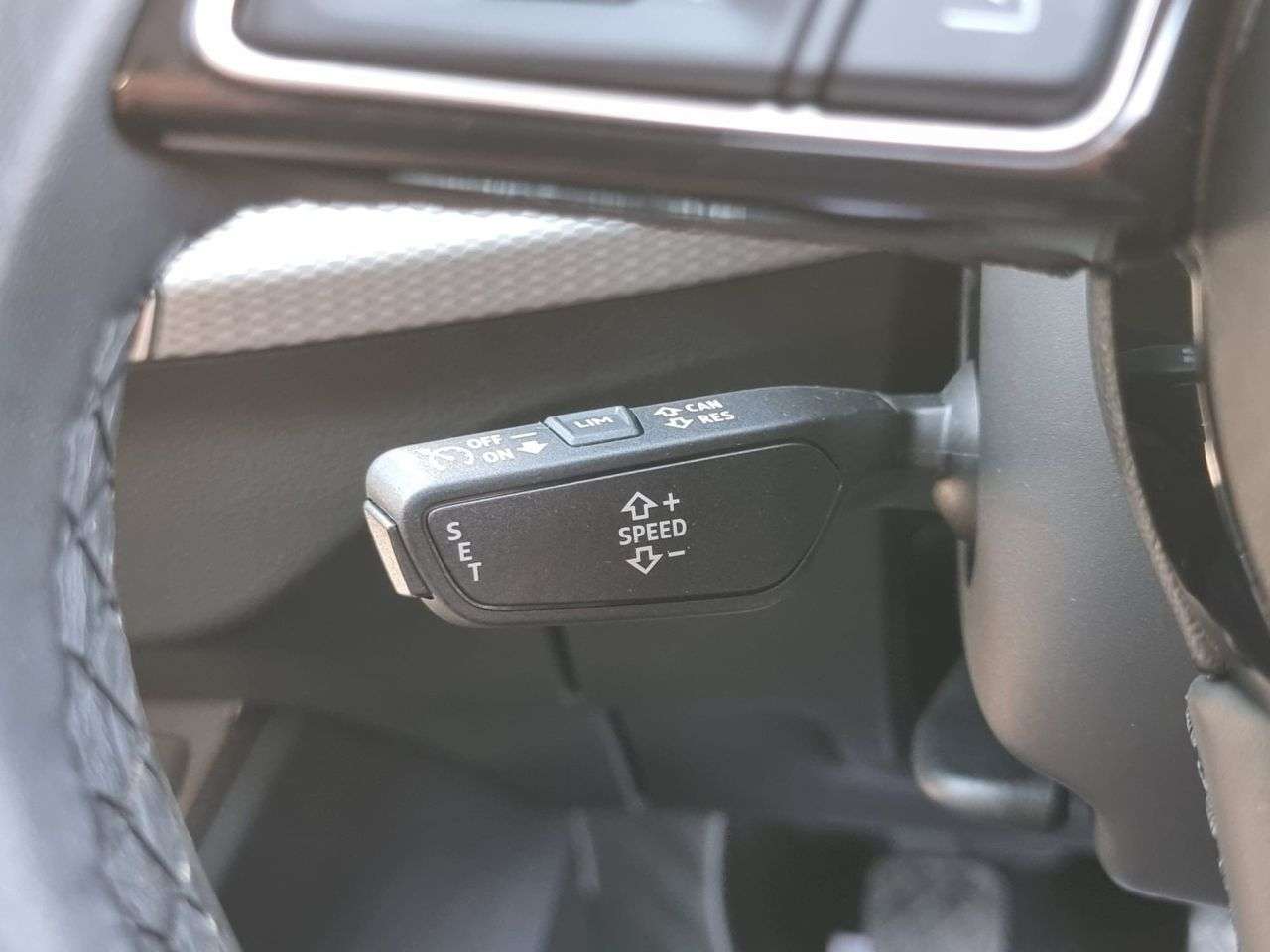 2023 AUDI Q2 2023 AUDI Q2