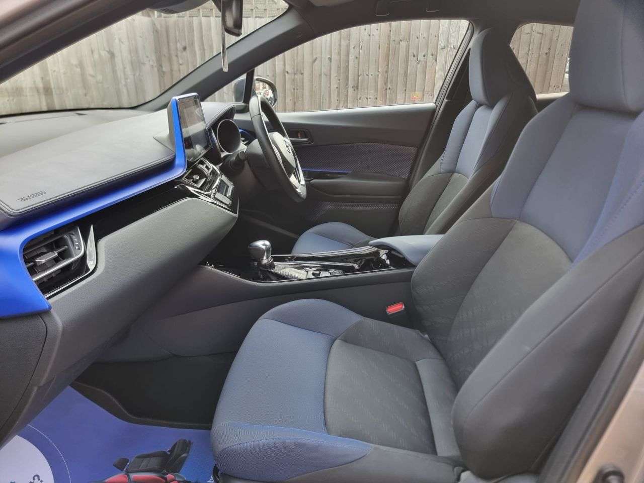 2018 TOYOTA C-HR 2018 TOYOTA C-HR