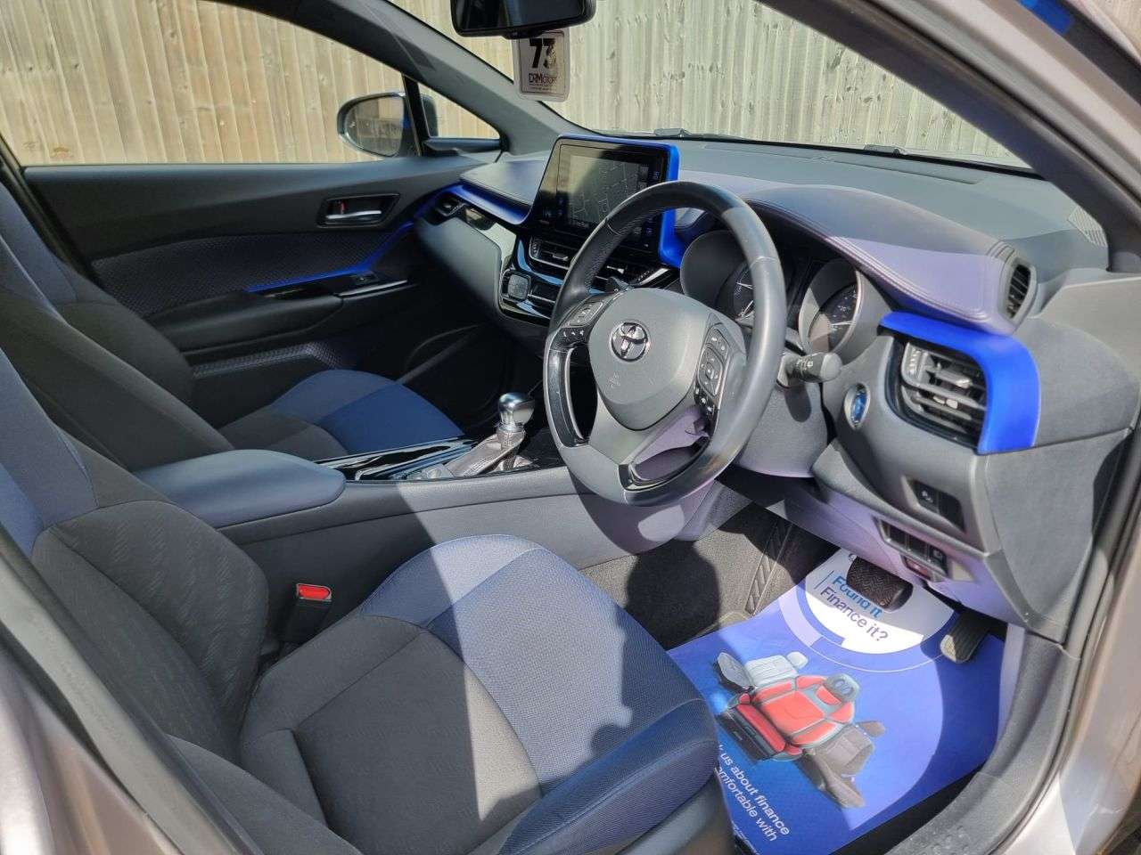 2018 TOYOTA C-HR 2018 TOYOTA C-HR