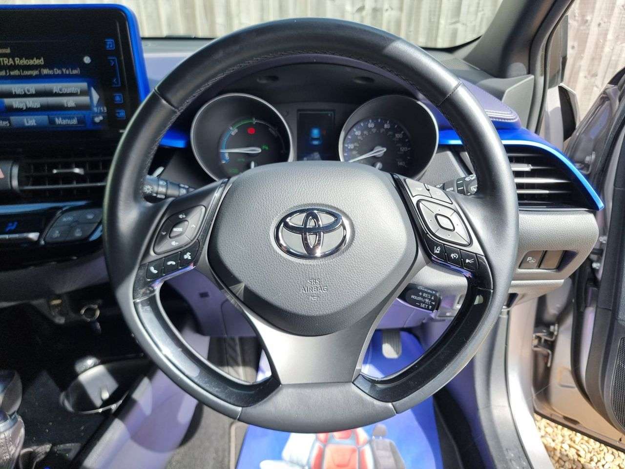2018 TOYOTA C-HR 2018 TOYOTA C-HR