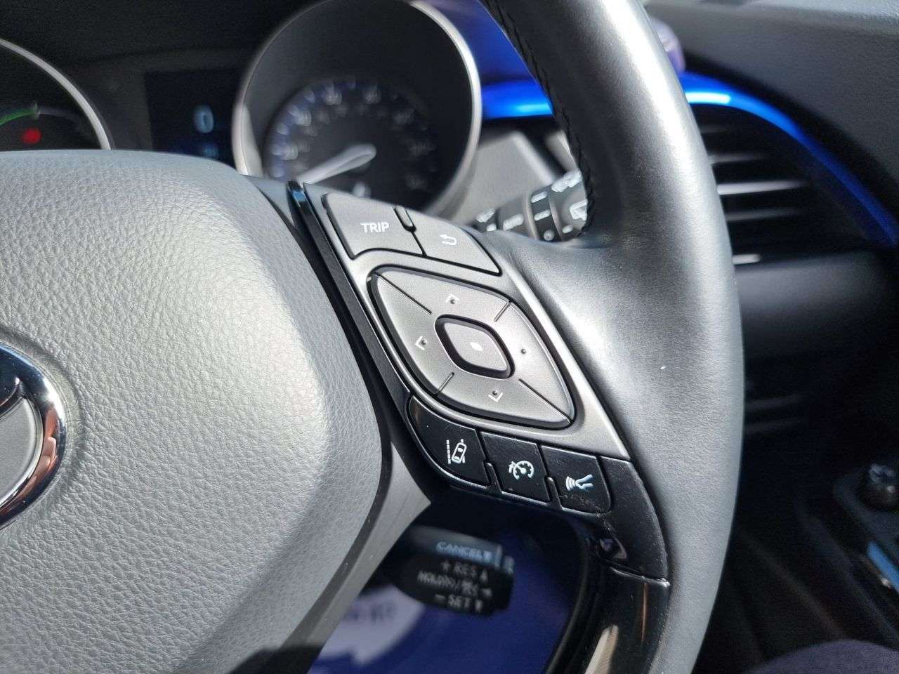 2018 TOYOTA C-HR 2018 TOYOTA C-HR