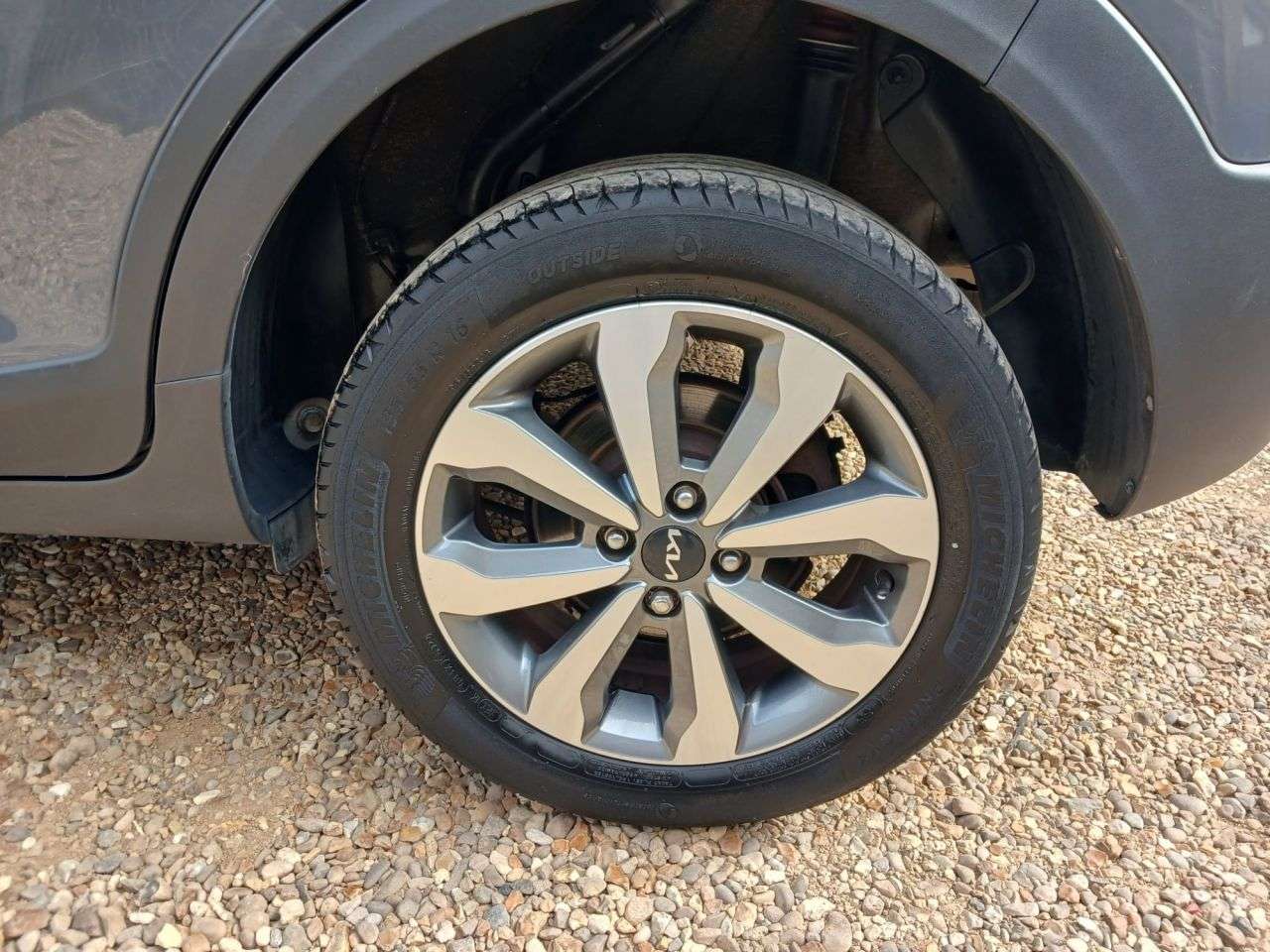 2023 KIA STONIC 2023 KIA STONIC