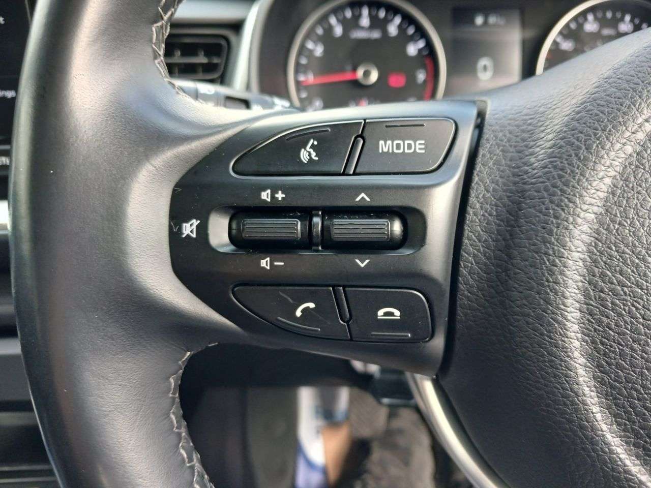 2023 KIA STONIC 2023 KIA STONIC