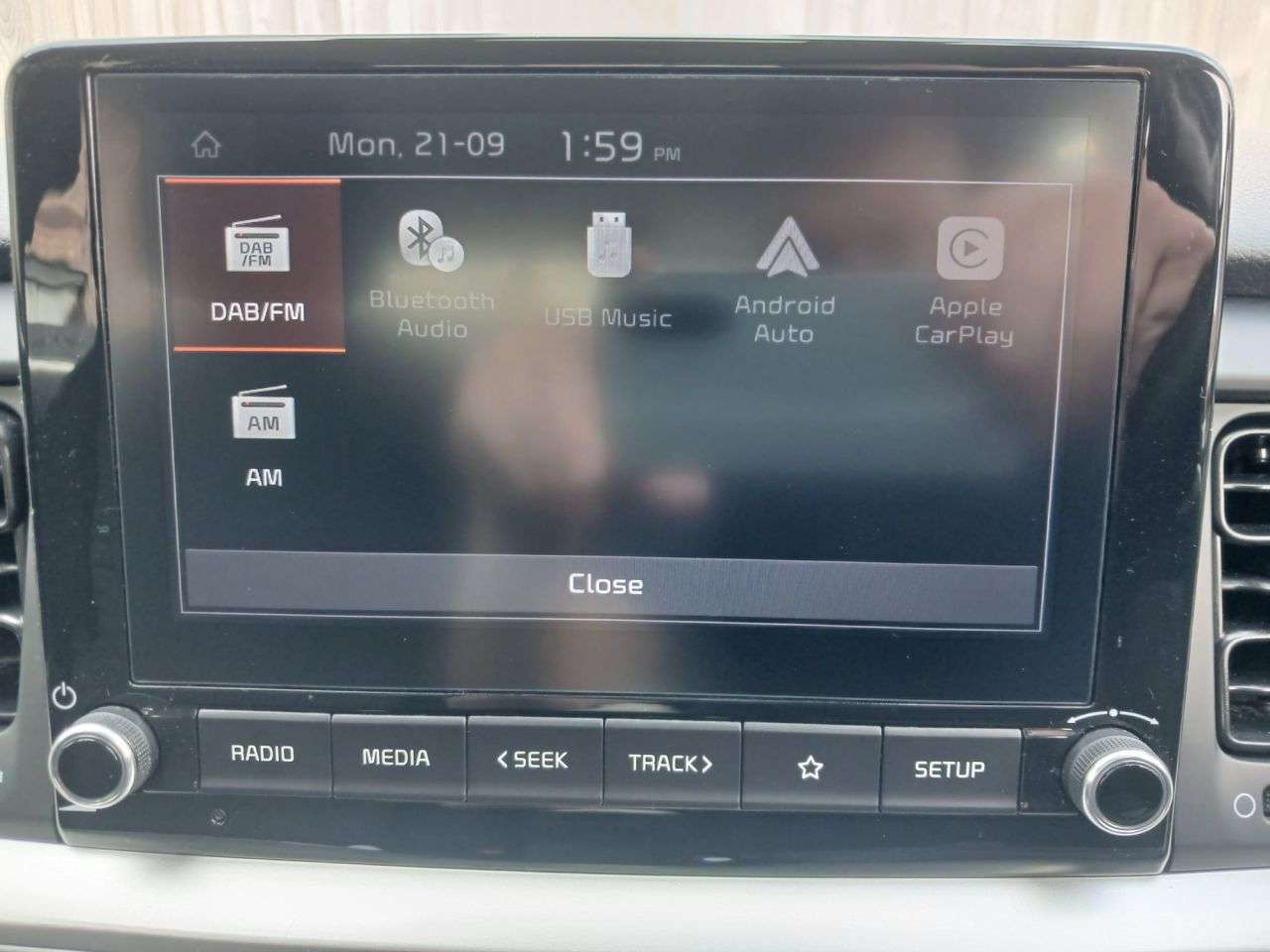 2023 KIA STONIC 2023 KIA STONIC