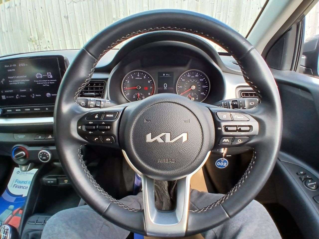 2023 KIA STONIC 2023 KIA STONIC