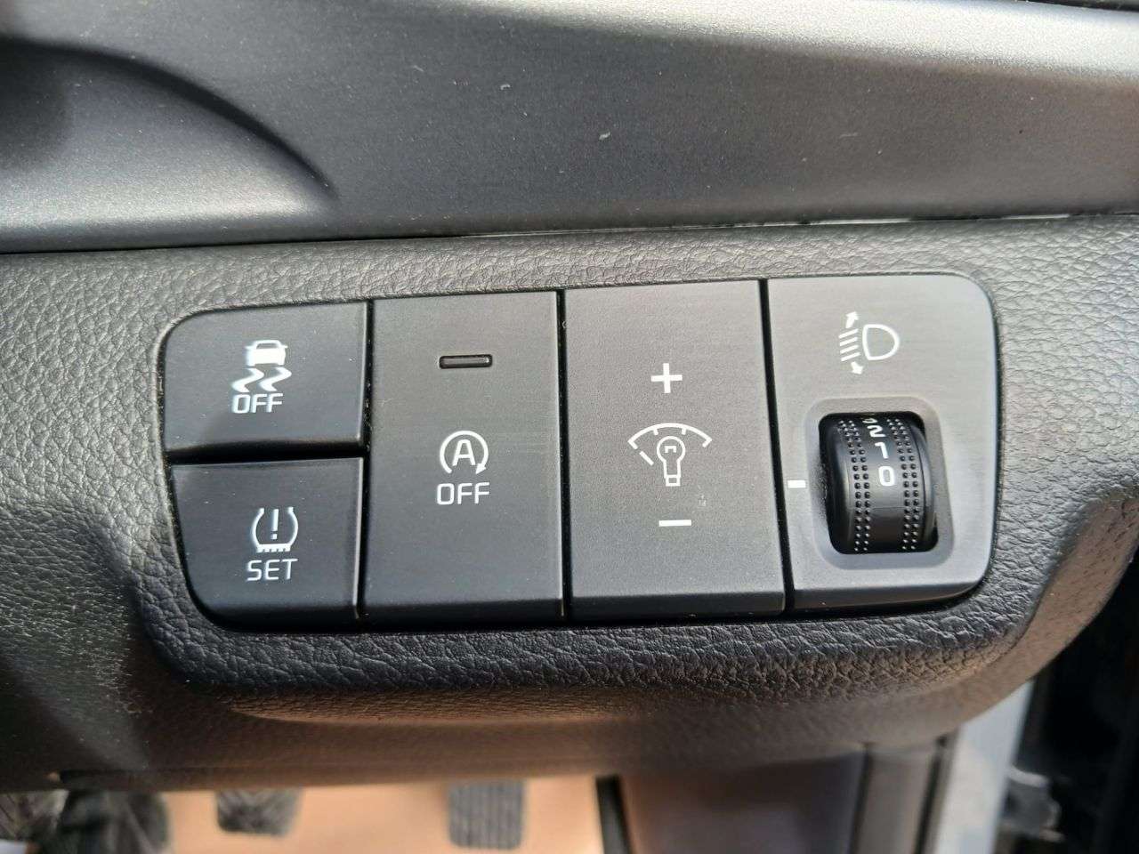 2023 KIA STONIC 2023 KIA STONIC