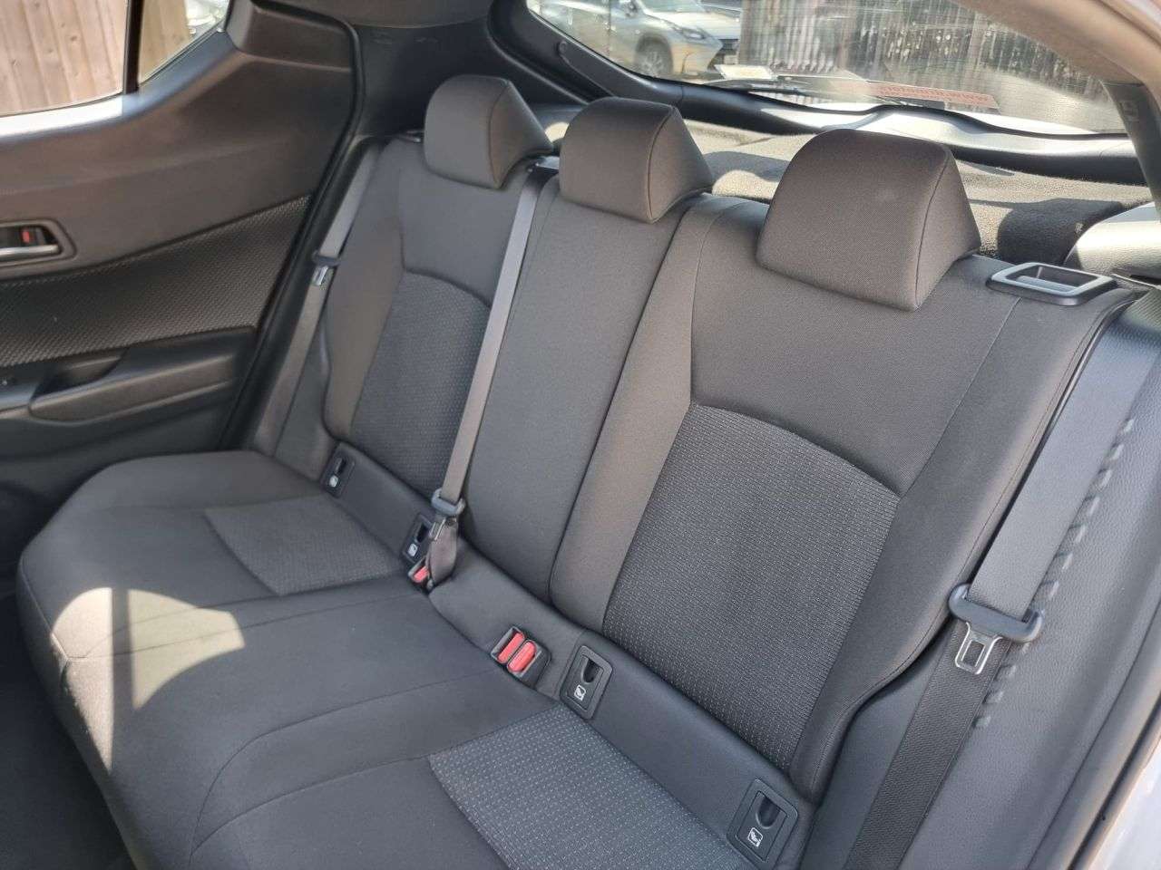2019 TOYOTA C-HR 2019 TOYOTA C-HR