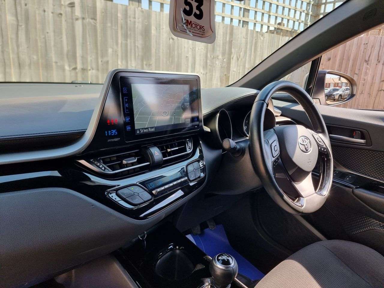 2019 TOYOTA C-HR 2019 TOYOTA C-HR