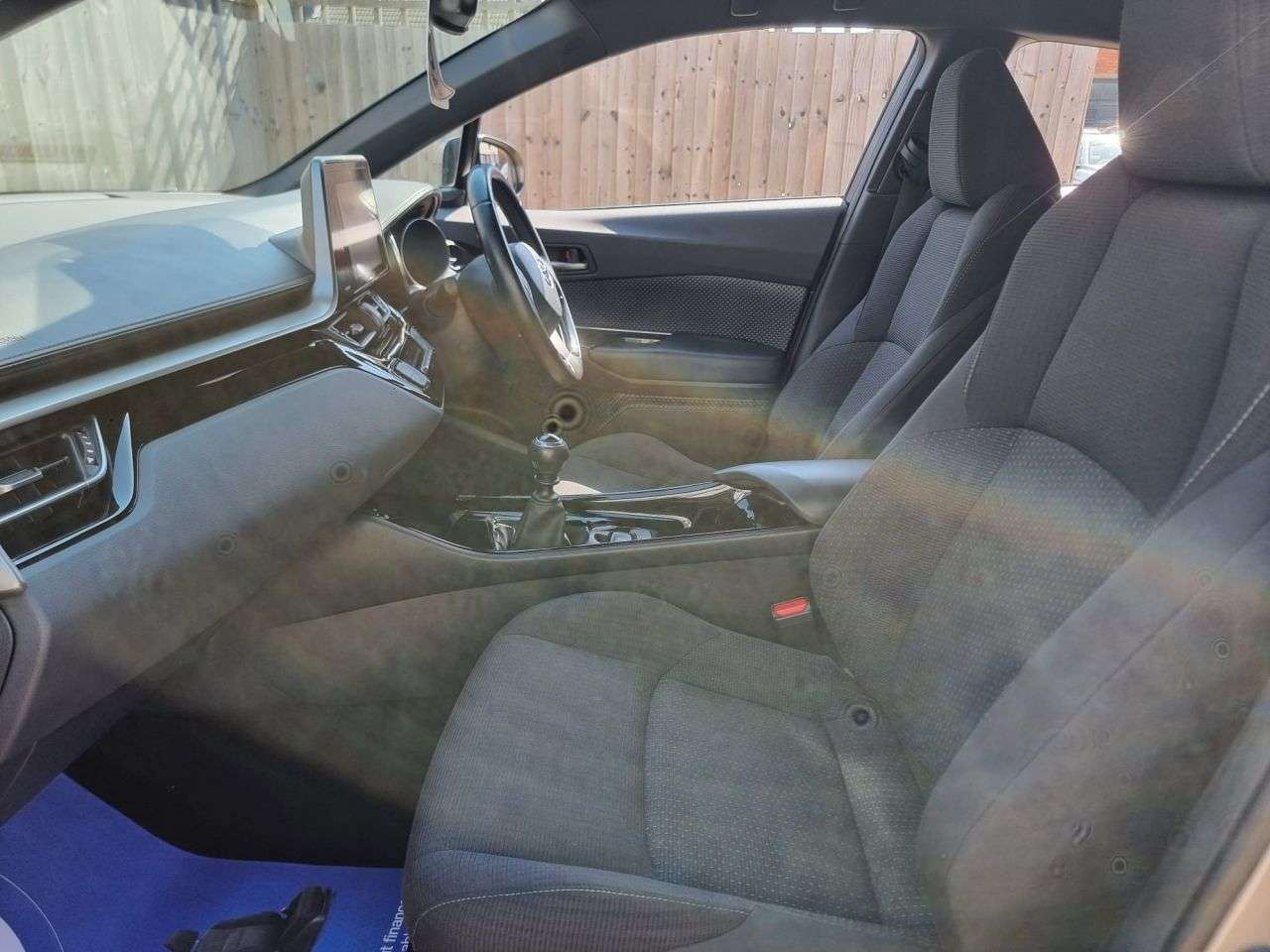 2019 TOYOTA C-HR 2019 TOYOTA C-HR
