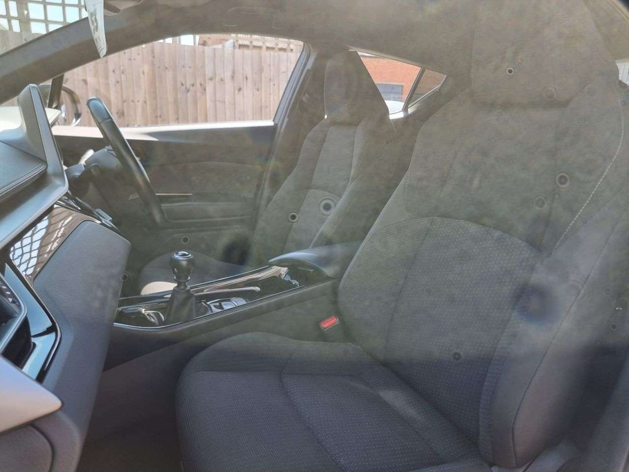 2019 TOYOTA C-HR 2019 TOYOTA C-HR