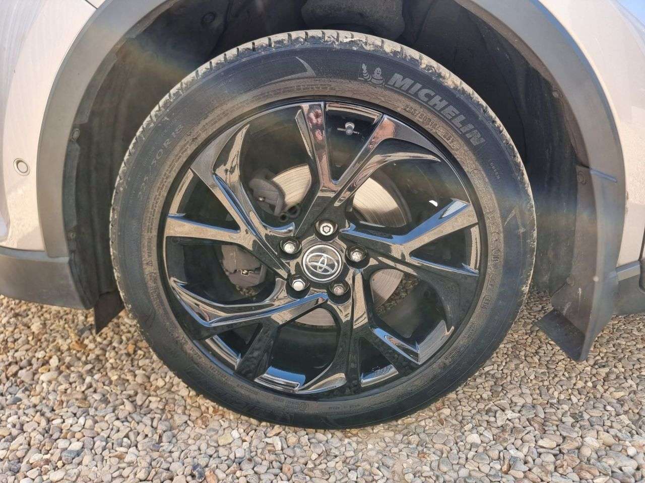 2019 TOYOTA C-HR 2019 TOYOTA C-HR