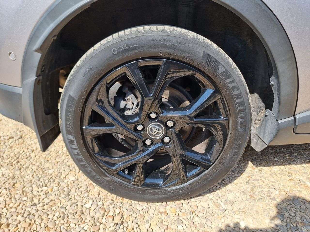 2019 TOYOTA C-HR 2019 TOYOTA C-HR
