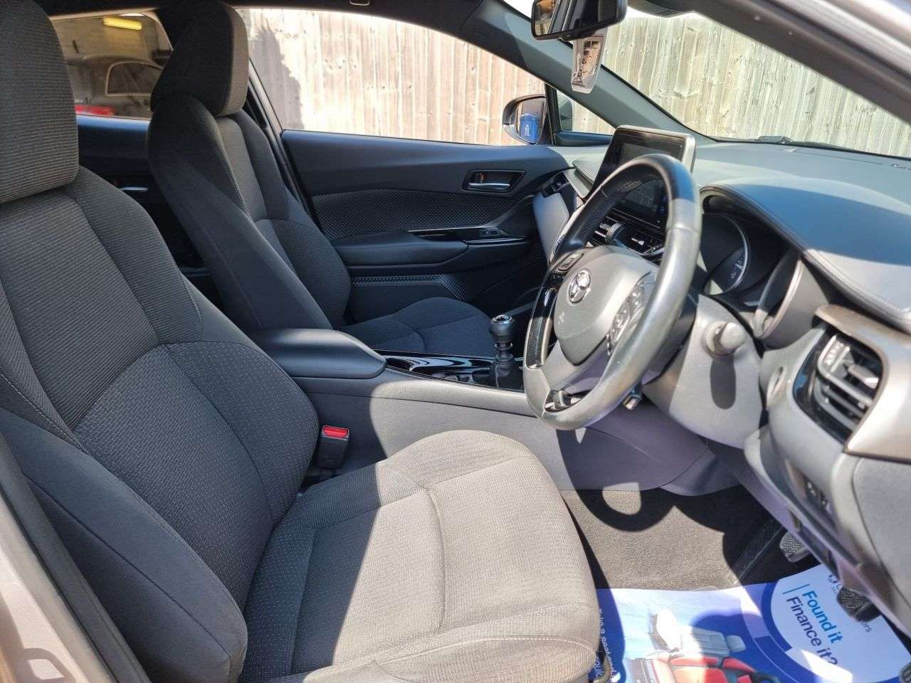 2019 TOYOTA C-HR 2019 TOYOTA C-HR