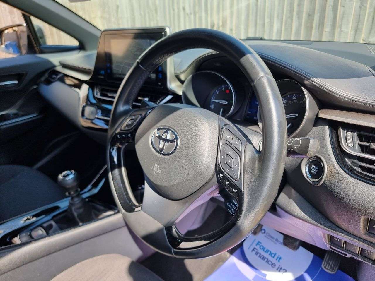 2019 TOYOTA C-HR 2019 TOYOTA C-HR