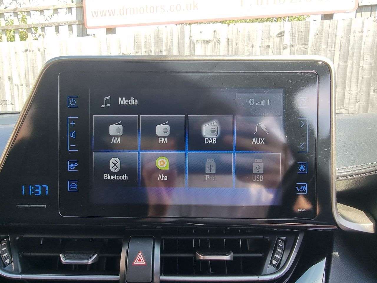 2019 TOYOTA C-HR 2019 TOYOTA C-HR
