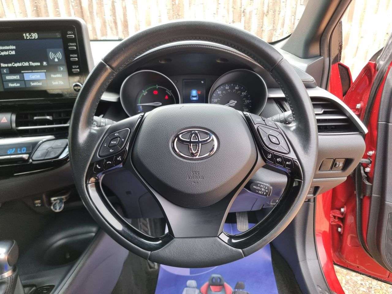 2023 TOYOTA C-HR 2023 TOYOTA C-HR