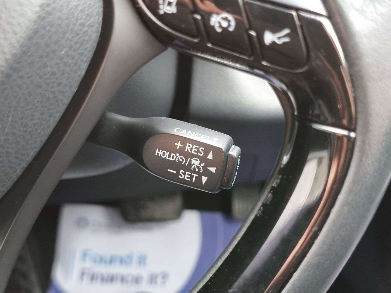 2023 TOYOTA C-HR 2023 TOYOTA C-HR