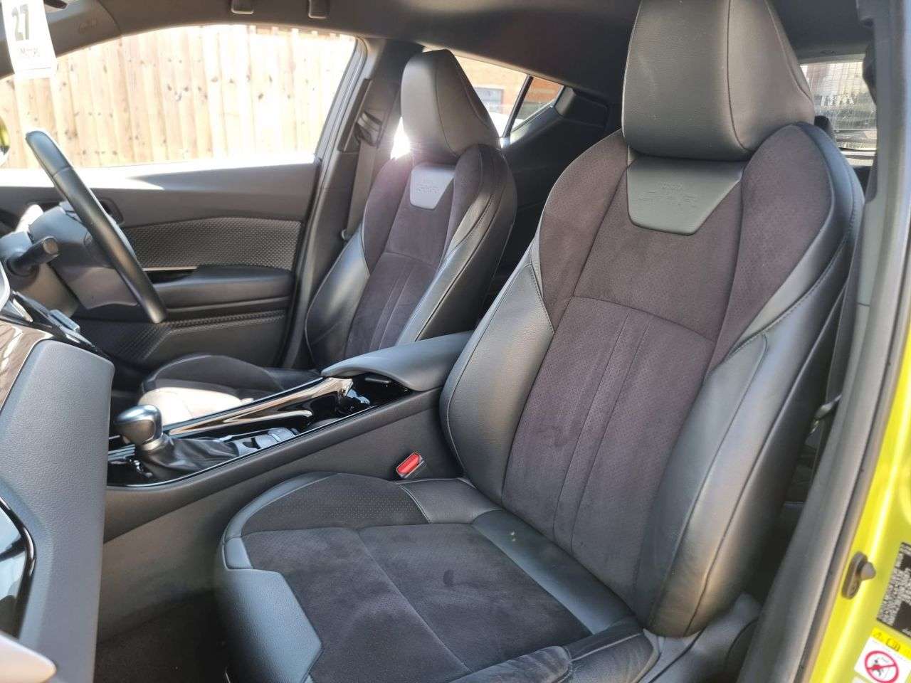 2019 TOYOTA C-HR 2019 TOYOTA C-HR