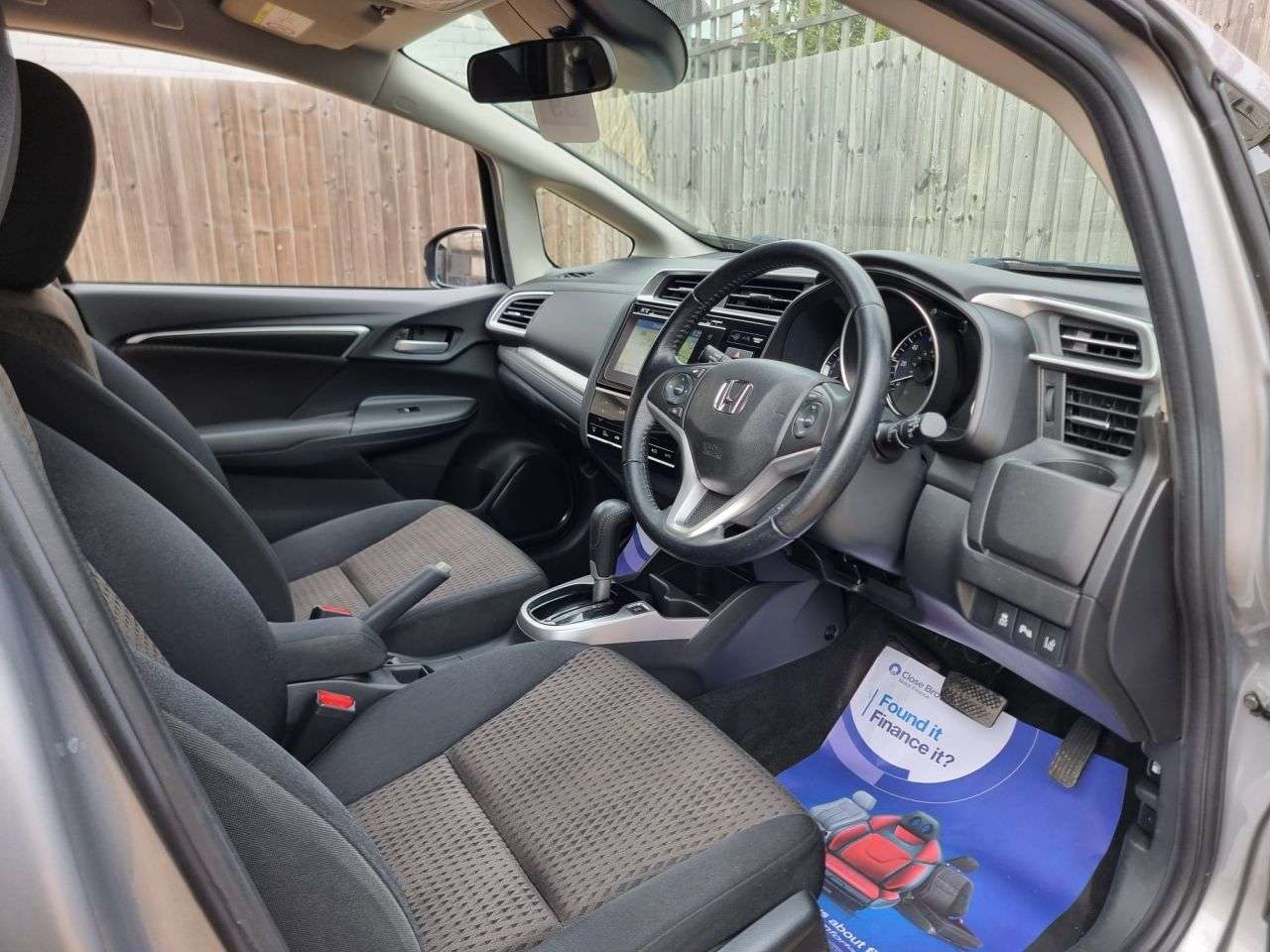 A 2018 HONDA JAZZ 1.3 i-VTEC EX Navi Hatchback 5dr Petrol CVT Euro 6 (s/s) (102 ps) SAT NAV + A 2018 HONDA JAZZ 1.3 i-VTEC EX Navi Hatchback 5dr Petrol CVT Euro 6 (s/s) (102 ps) SAT NAV +