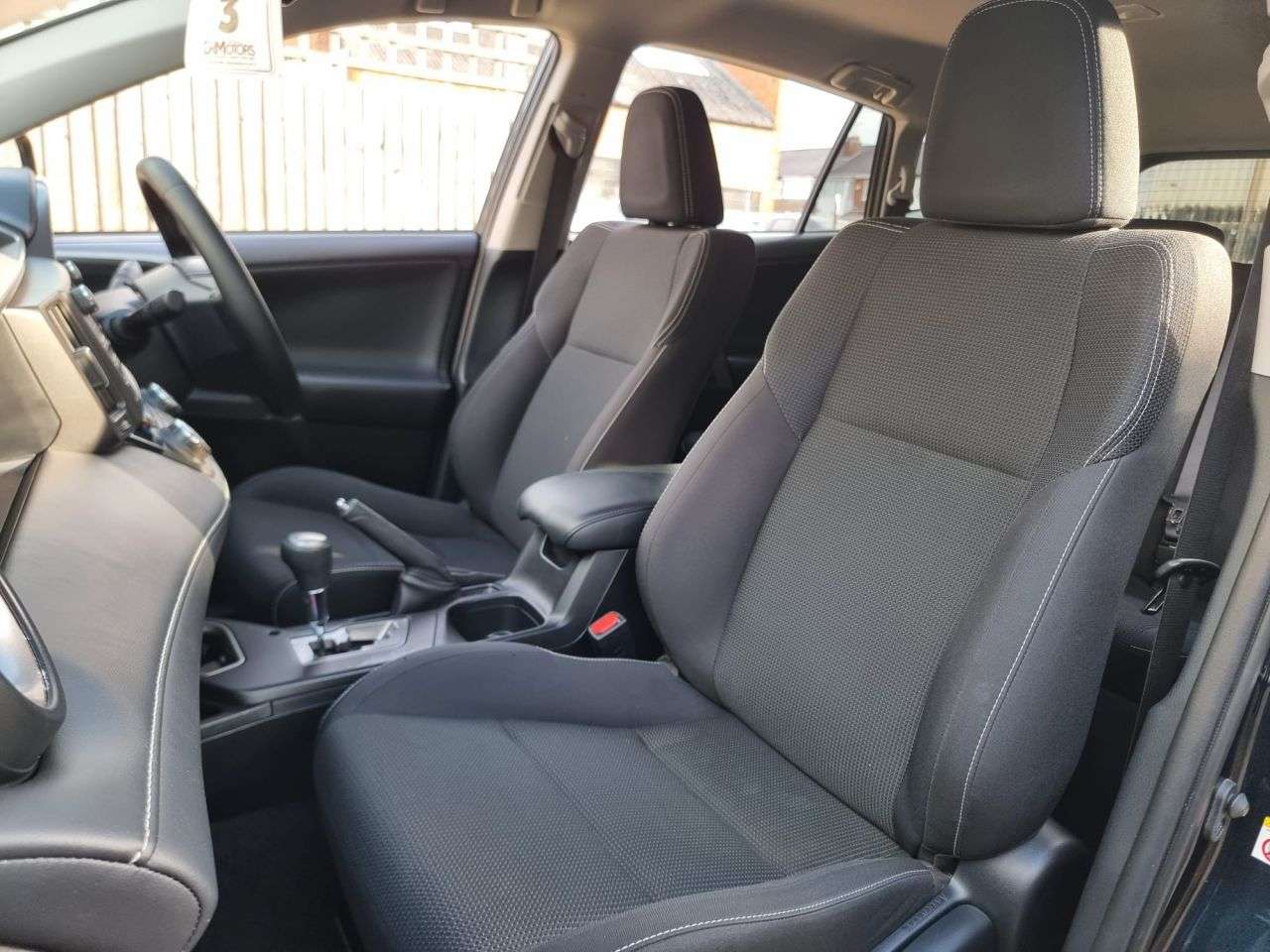 2019 TOYOTA RAV4 2019 TOYOTA RAV4