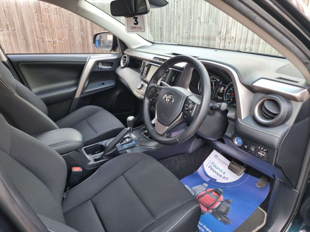A 2019 TOYOTA RAV4 2.5 VVT-h Icon SUV 5dr Petrol Hybrid CVT Euro 6 (s/s) (197 ps) + SAT NAV+ R A 2019 TOYOTA RAV4 2.5 VVT-h Icon SUV 5dr Petrol Hybrid CVT Euro 6 (s/s) (197 ps) + SAT NAV+ R