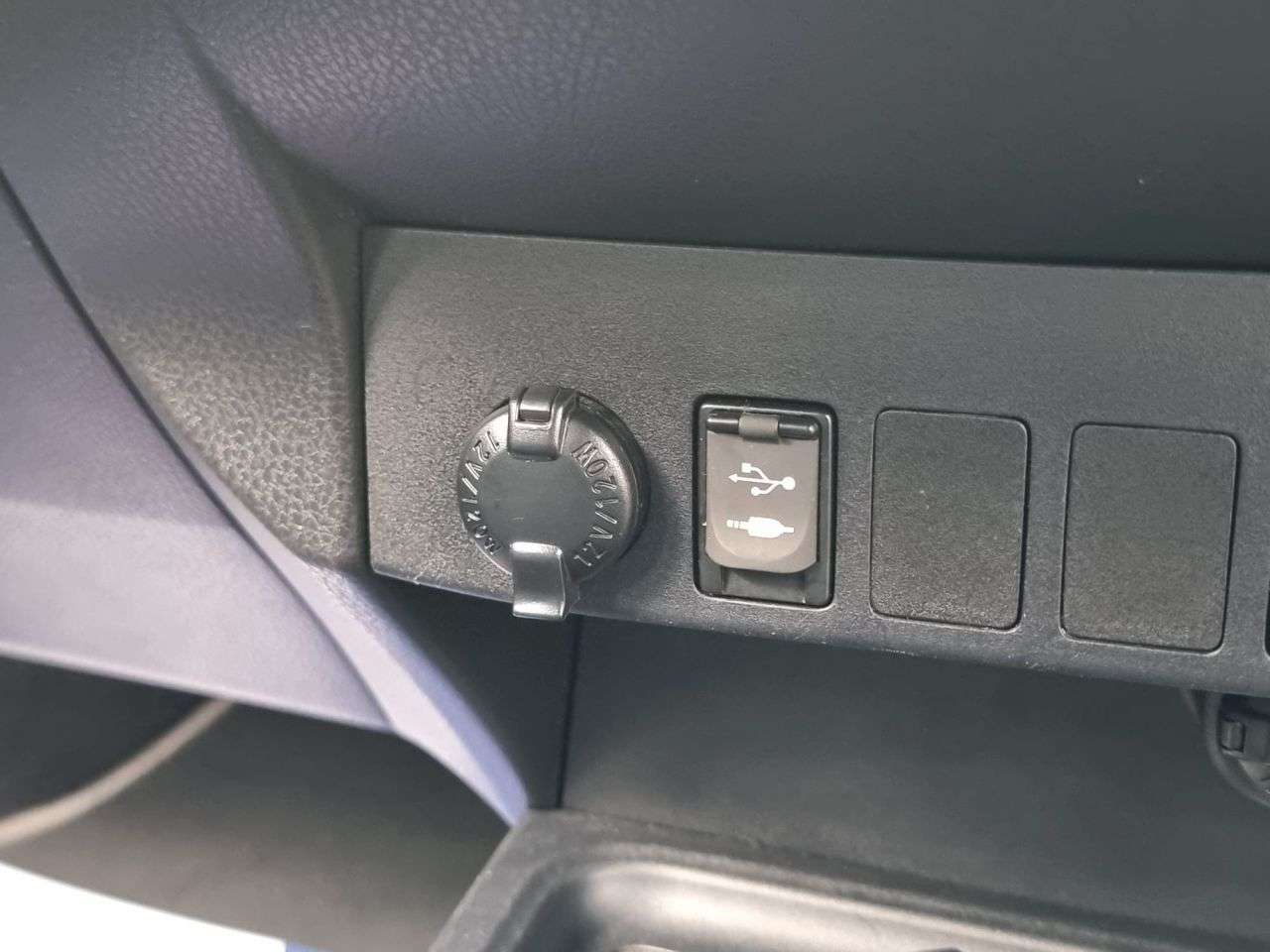 2019 TOYOTA RAV4 2019 TOYOTA RAV4