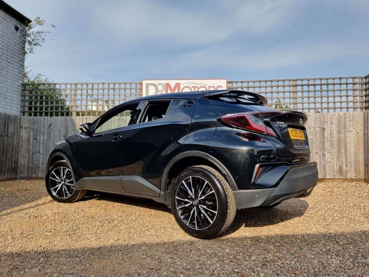 2019 TOYOTA C-HR 2019 TOYOTA C-HR