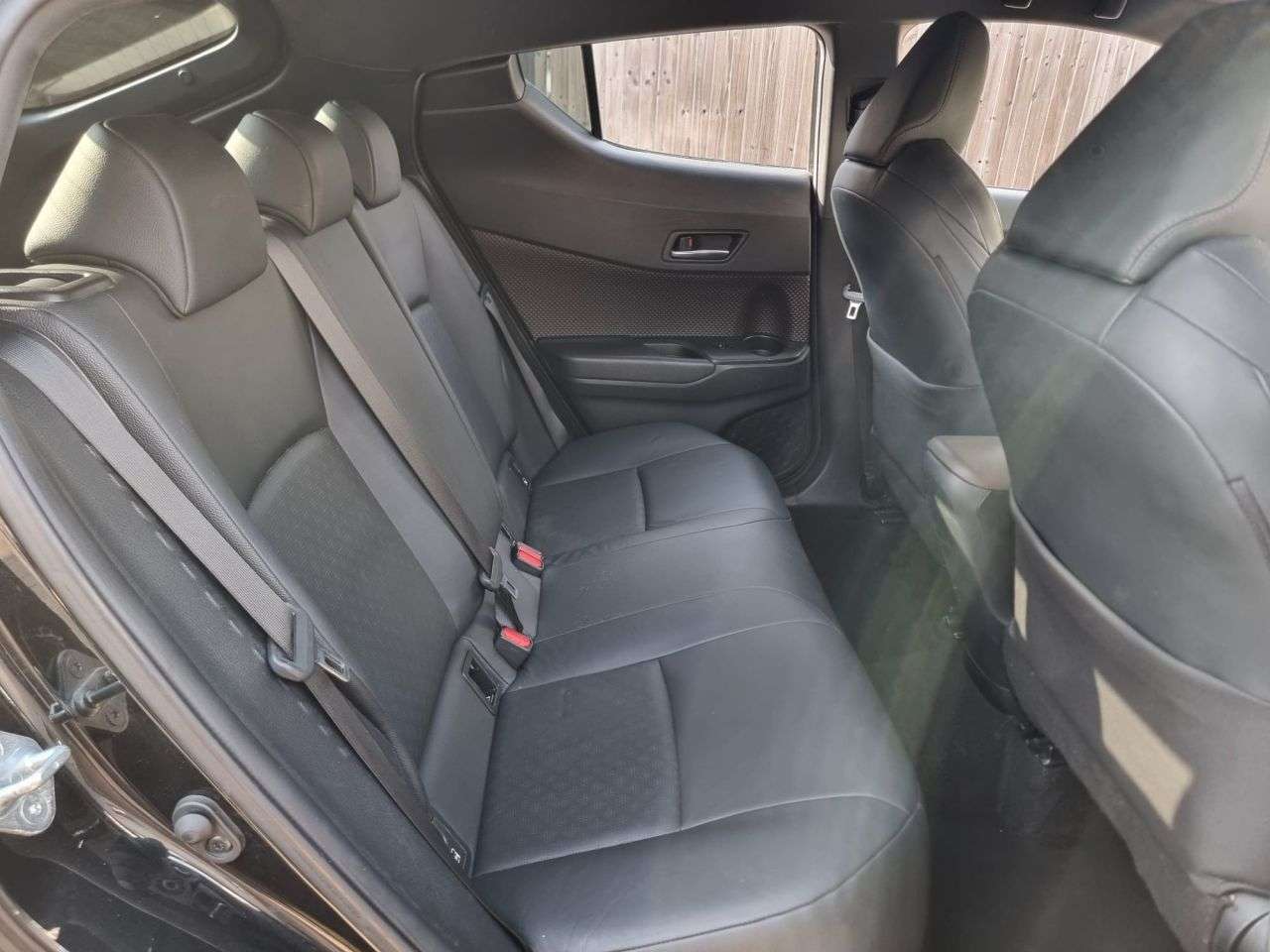 2019 TOYOTA C-HR 2019 TOYOTA C-HR