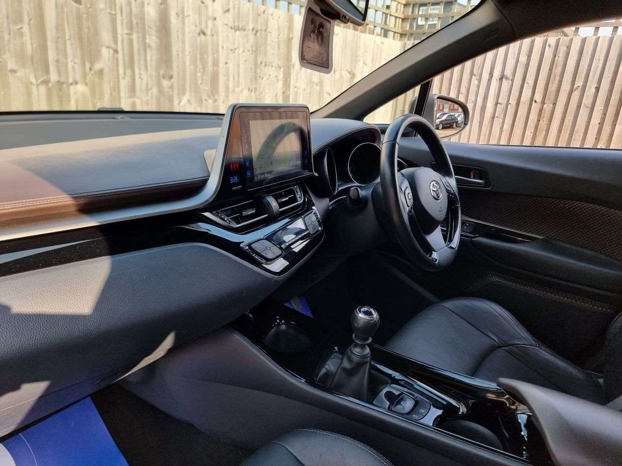 2019 TOYOTA C-HR 2019 TOYOTA C-HR