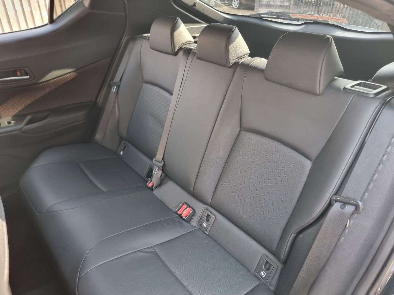 2019 TOYOTA C-HR 2019 TOYOTA C-HR