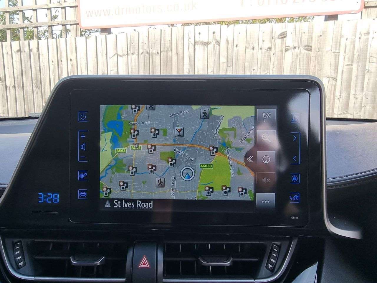 A 2019 TOYOTA C-HR 1.2 VVT-i Excel SUV 5dr Petrol Manual Euro 6 (s/s) (116 ps) SAT NAV + R/CAM A 2019 TOYOTA C-HR 1.2 VVT-i Excel SUV 5dr Petrol Manual Euro 6 (s/s) (116 ps) SAT NAV + R/CAM