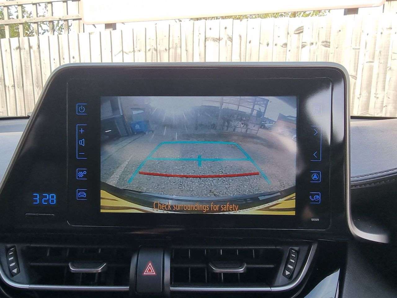 2019 TOYOTA C-HR 2019 TOYOTA C-HR
